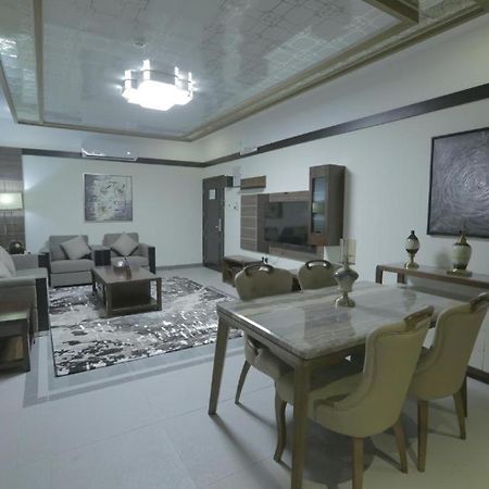 Niyaf Hotel Appartments Khamis Mushait Luaran gambar