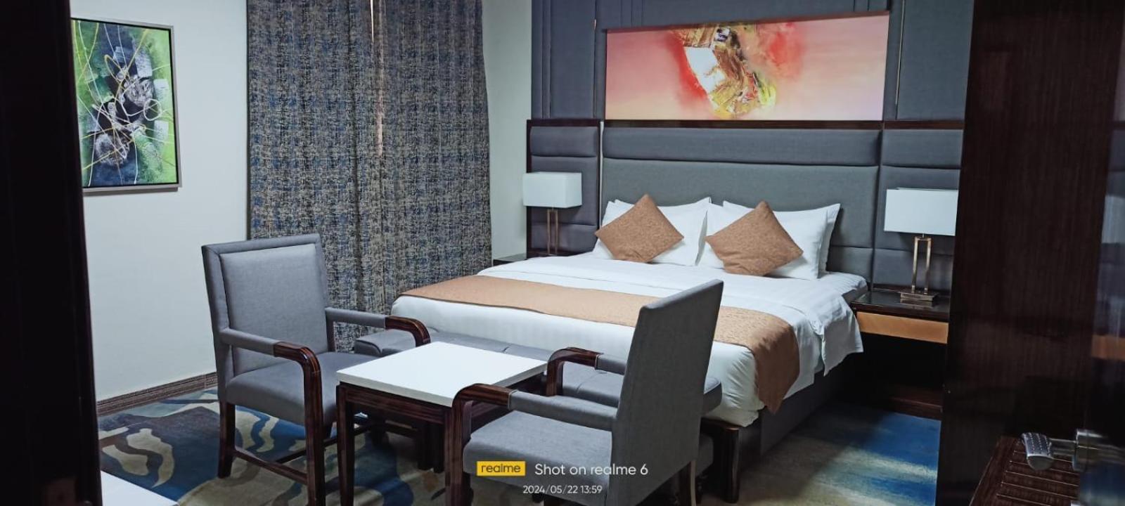 Niyaf Hotel Appartments Khamis Mushait Luaran gambar