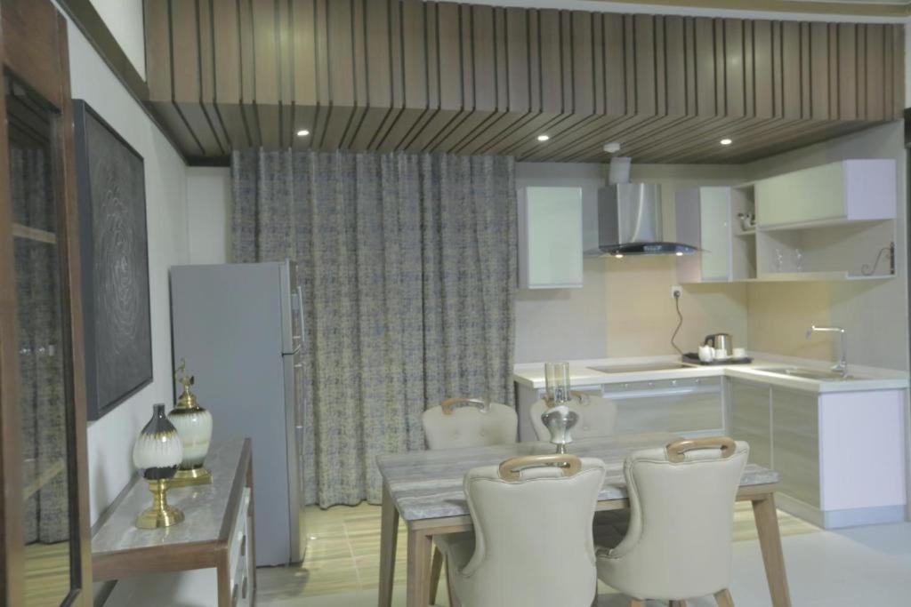 Niyaf Hotel Appartments Khamis Mushait Luaran gambar