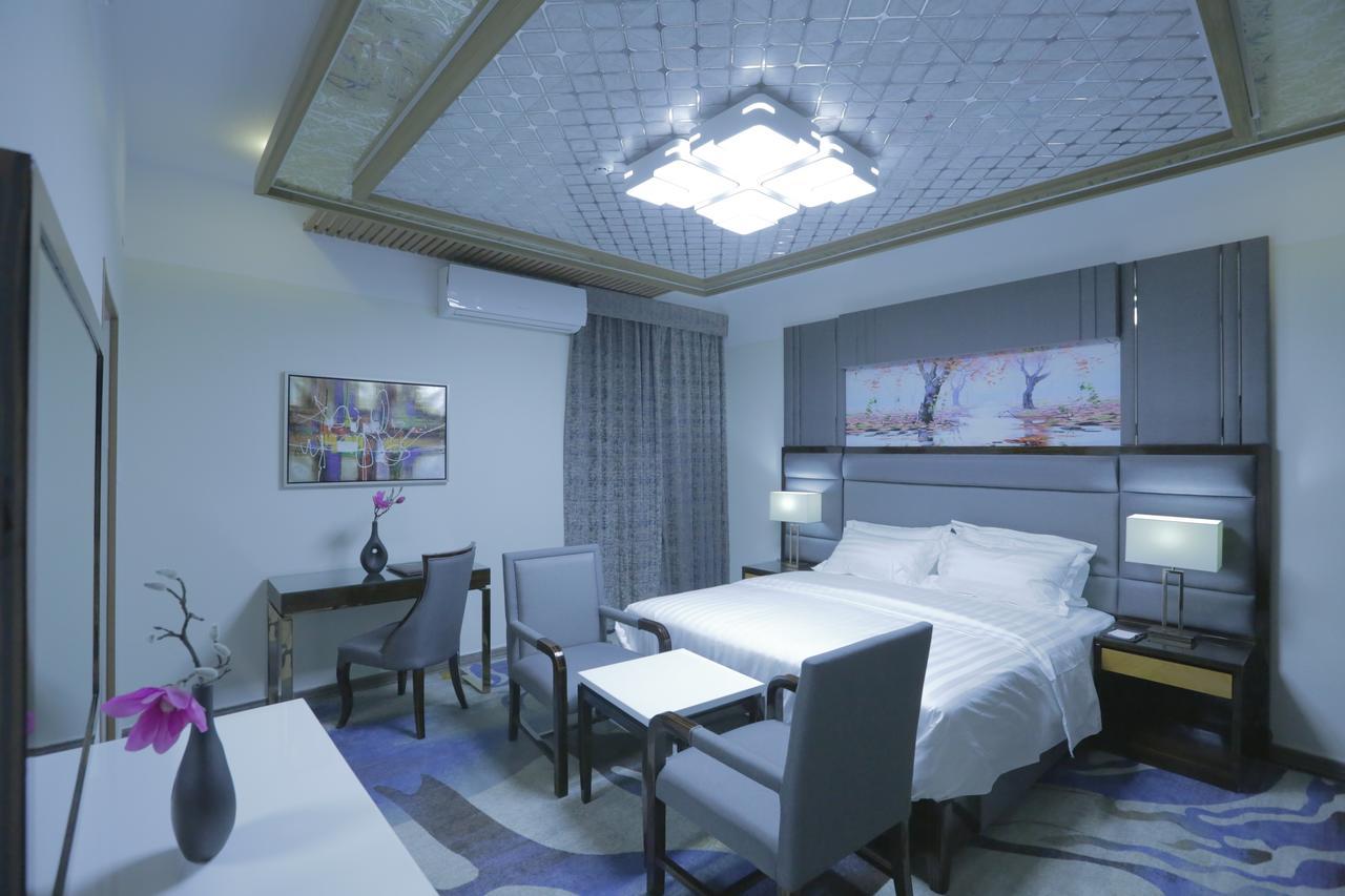 Niyaf Hotel Appartments Khamis Mushait Luaran gambar