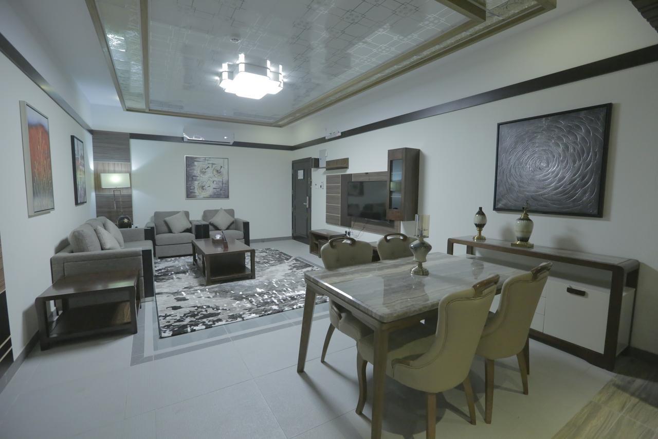 Niyaf Hotel Appartments Khamis Mushait Luaran gambar
