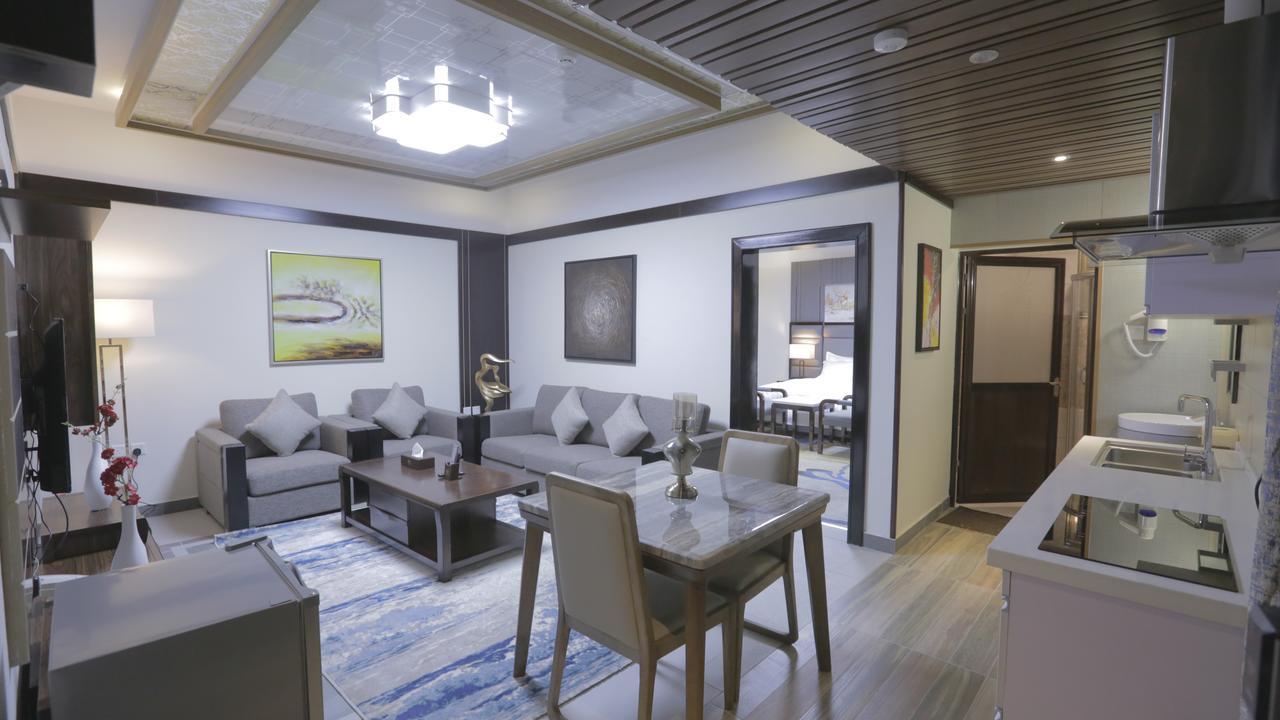 Niyaf Hotel Appartments Khamis Mushait Luaran gambar