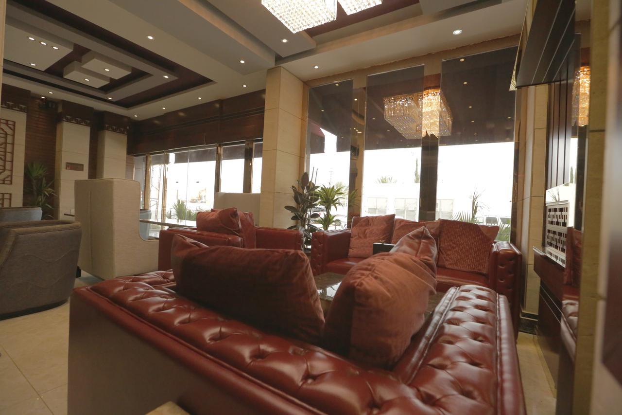 Niyaf Hotel Appartments Khamis Mushait Luaran gambar